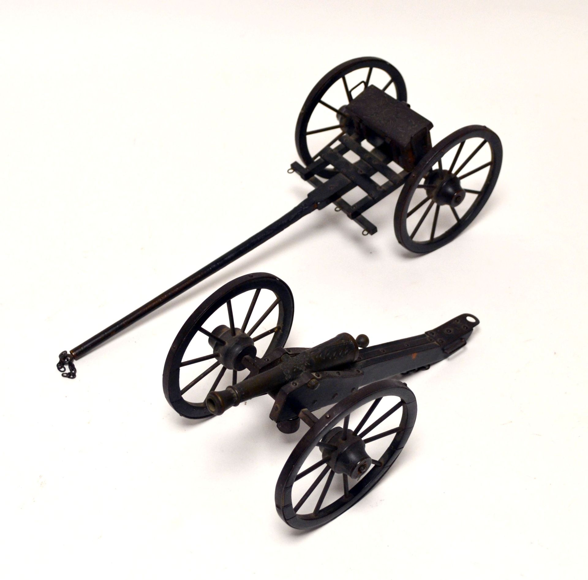 Null GUN on its carriage and miniature horse-drawn carriage in wood and iron, th&hellip;