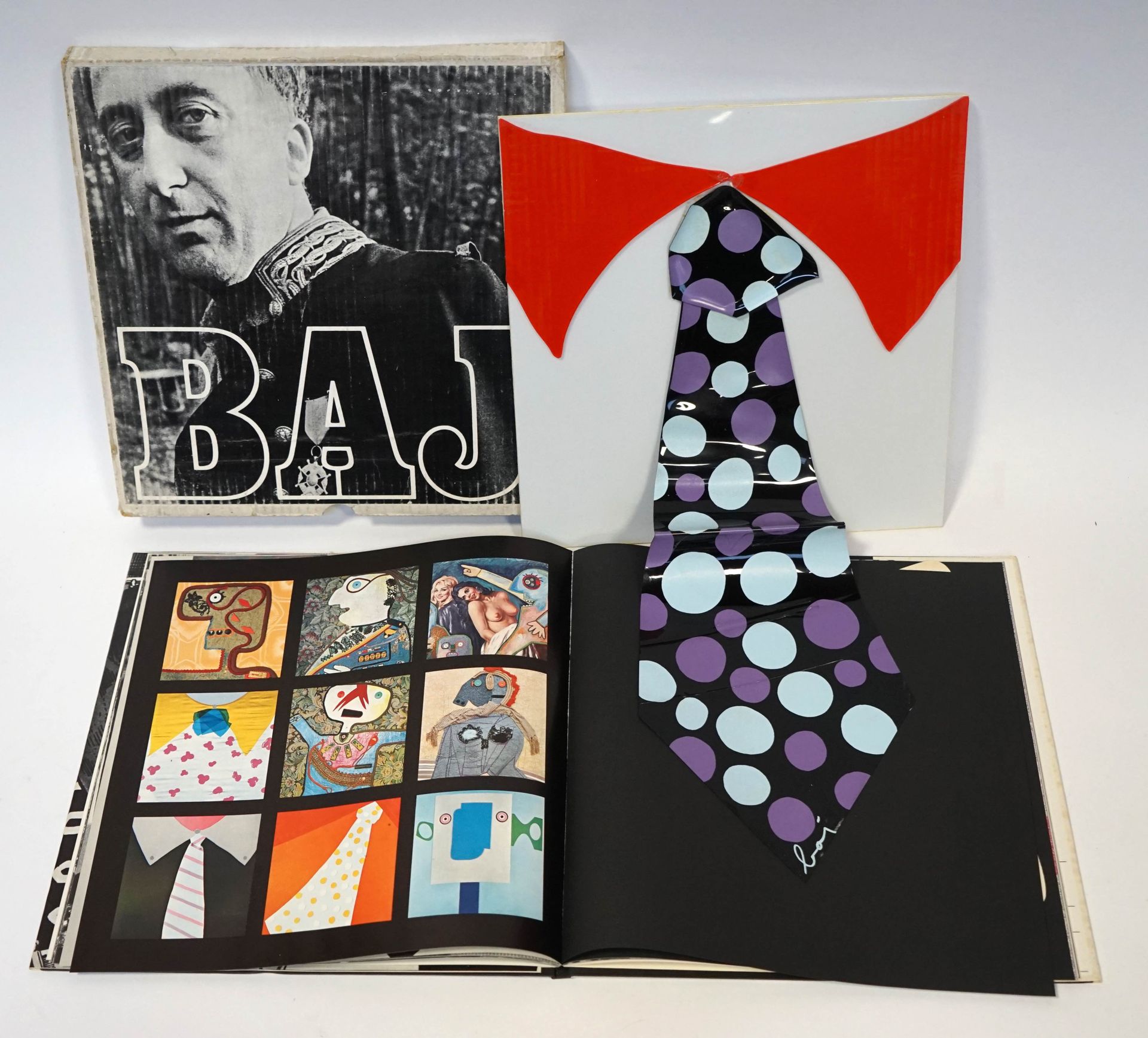 Null 
Enrico BAJ (1924-2003) La cravate 1968. Milan, édition Achille Mauri. Livr&hellip;