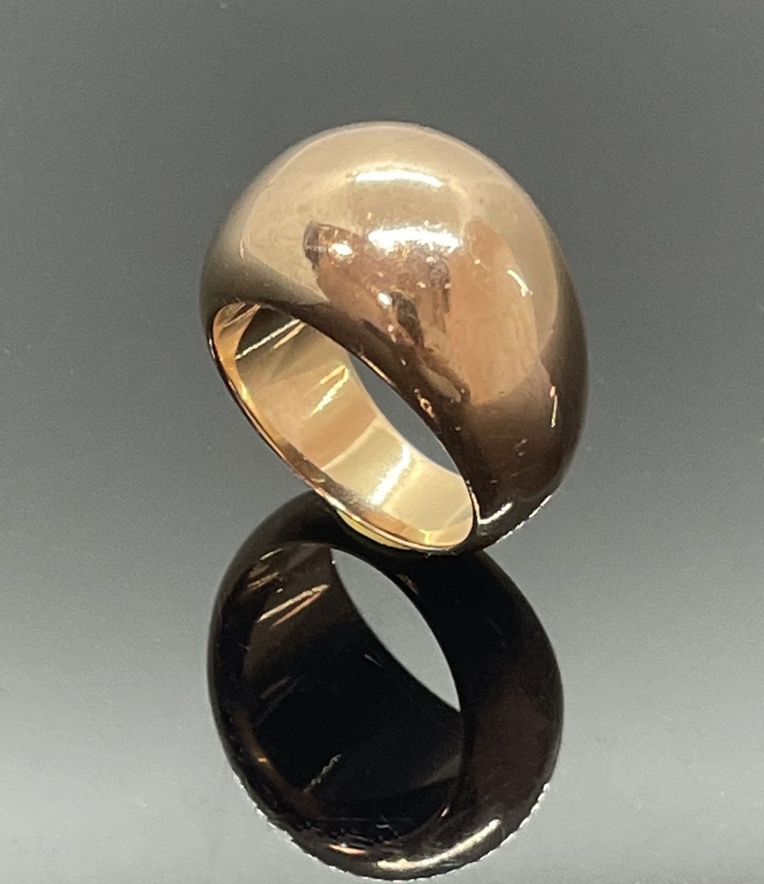 Null 
BALL RING in pink gold 750 mils. Weight 12,54 g TDD 55/56 (slight shock, t&hellip;
