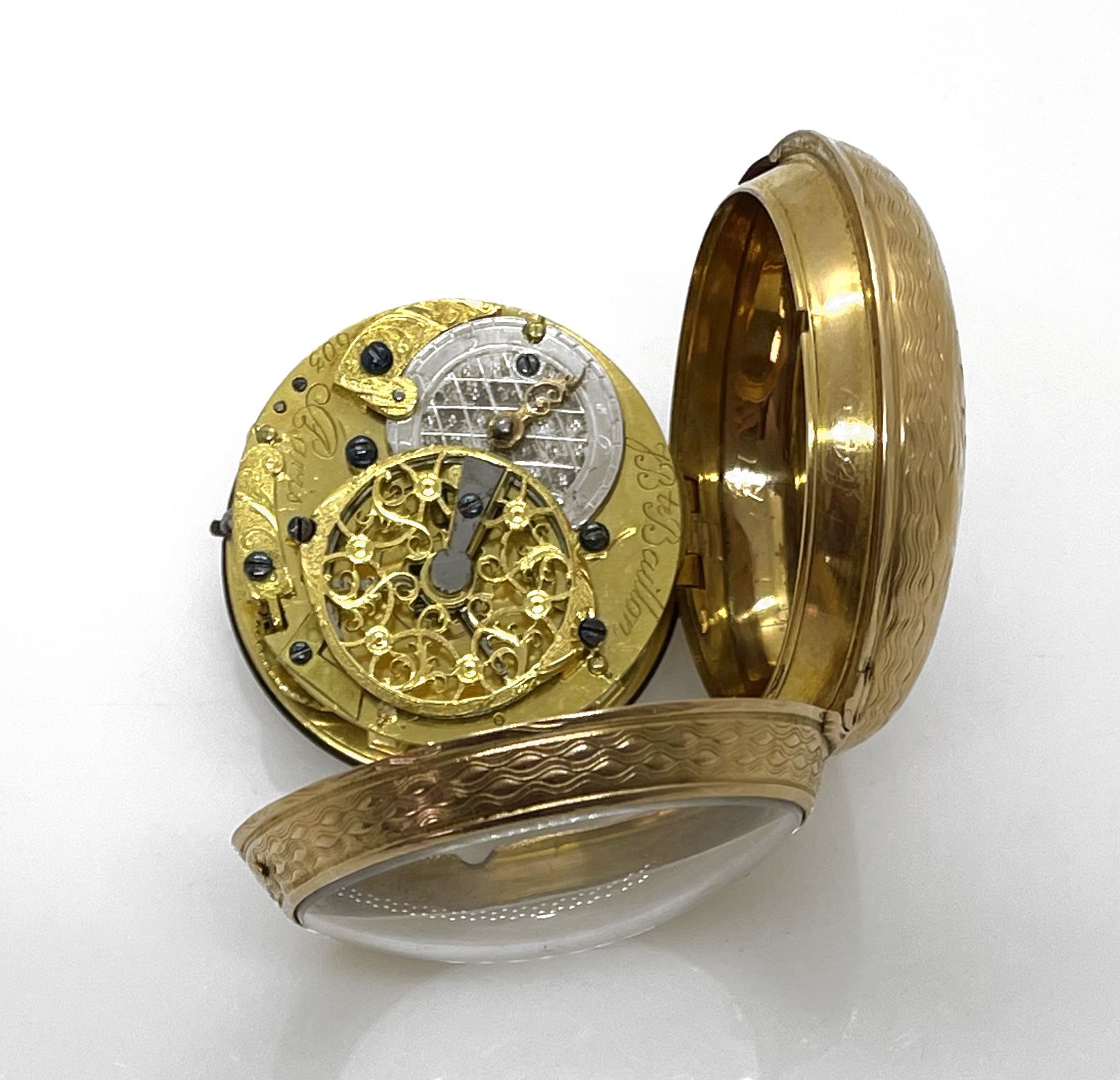 Null Jean Baptiste BAILLON在巴黎。黄金扭索纹GOUSSET手表，珐琅彩表盘上有小时和分钟的双重编号。该机制有签名，编号为603。18世&hellip;