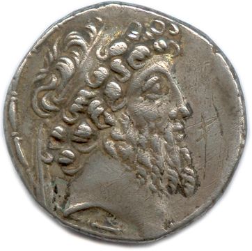 Null ROYAUME DE SYRIE– DÉMÉTRIUS II NICATOR 2d règne 130-125 Sa tête barbue et d&hellip;
