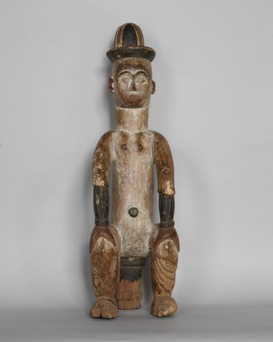 Null NIGERIA 

Statue féminine en bois sculpté polychrome. 

XXe, dans le style &hellip;