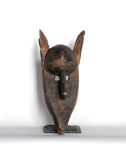 Null MALI 

Masque hyène en bois sculpté à patine noire

XXe, de style BAMBARA

&hellip;