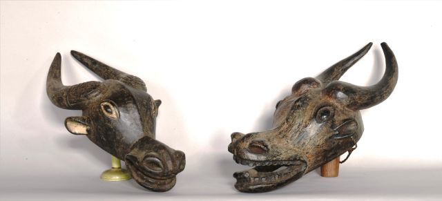 Null CAMEROUN 

Deux masques buffle en bois sculpté patine sombre

XXe, dans le &hellip;