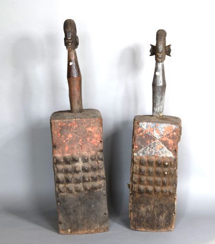 Null NIGERIA 

Couple de masques d'épaule en bois sculpté polychrome

XXe de sty&hellip;