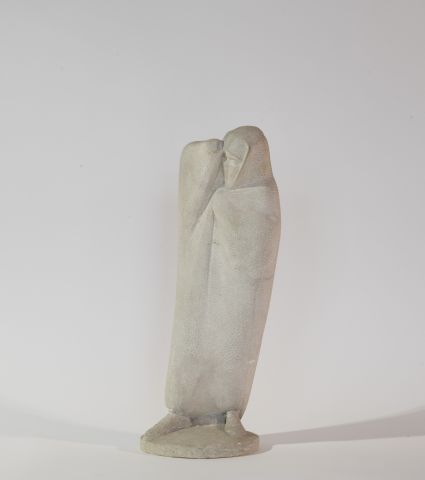 Null 热纳维耶夫-格朗格(Geneviève GRANGER) (1877-1967)

"戴面纱的女人"。

石雕。直接雕刻。(底座边缘和表面有非常轻微的&hellip;