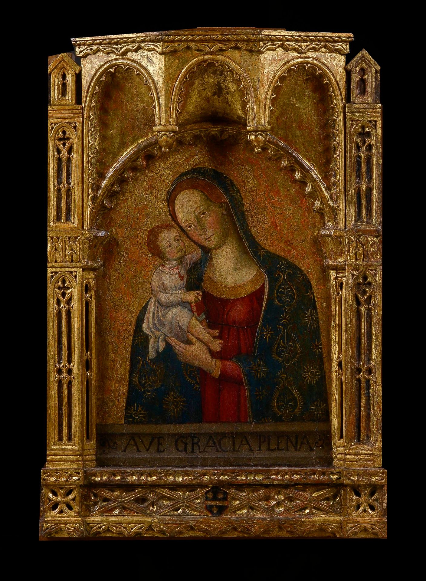 Null 在15世纪SIENNOISE学校的品味中

圣母与圣婴

小组

框架：哥特式风格的建筑镀金木材

高度：64.5厘米

宽度 : 46.5 cm

&hellip;