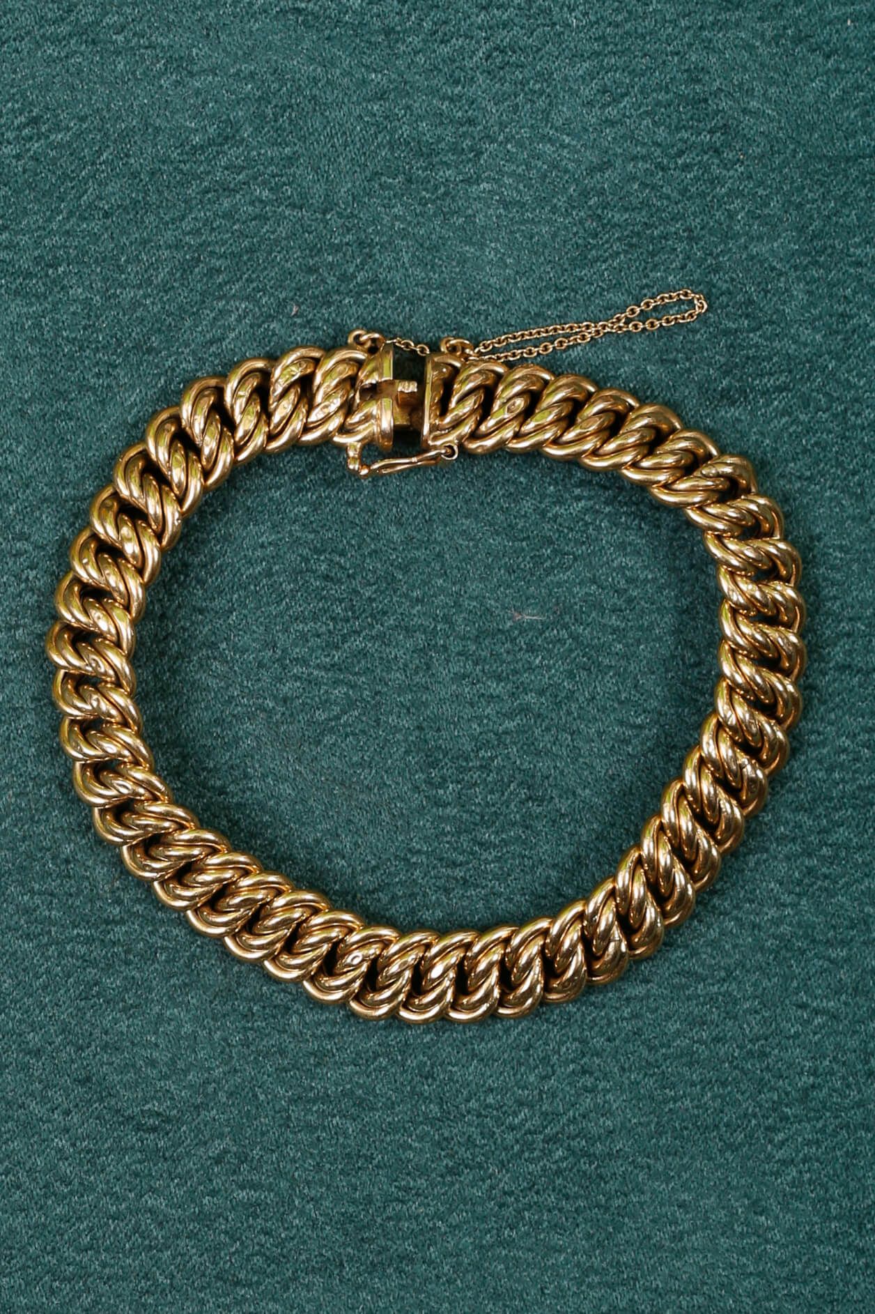 Null Bracelets à mailles souples entrelacs  En or jaune 18 K (750 ‰) 

D. 6 cm

&hellip;