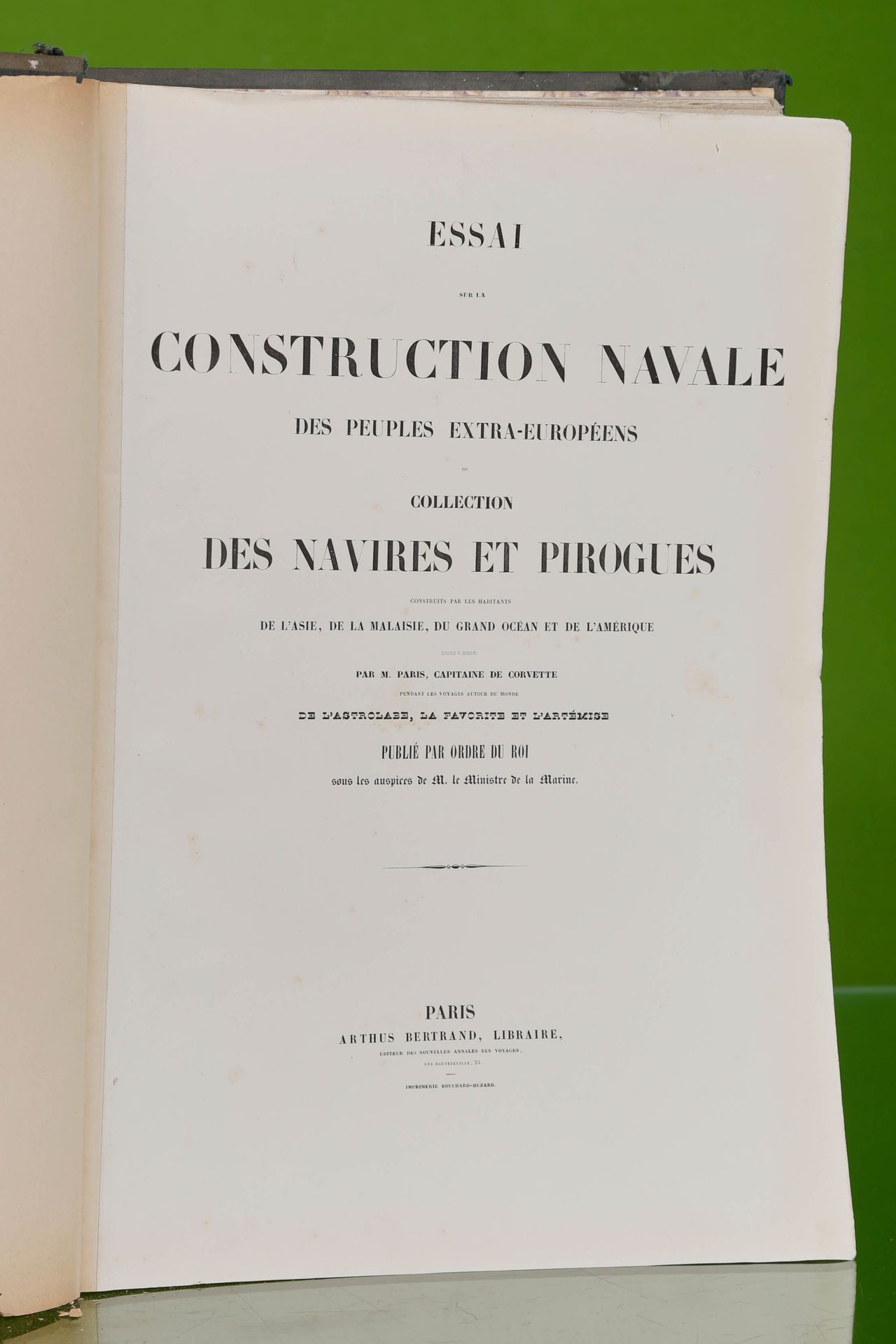 PÂRIS (François-Edmond, vice-amiral). Essai sur la construction navale des peupl&hellip;