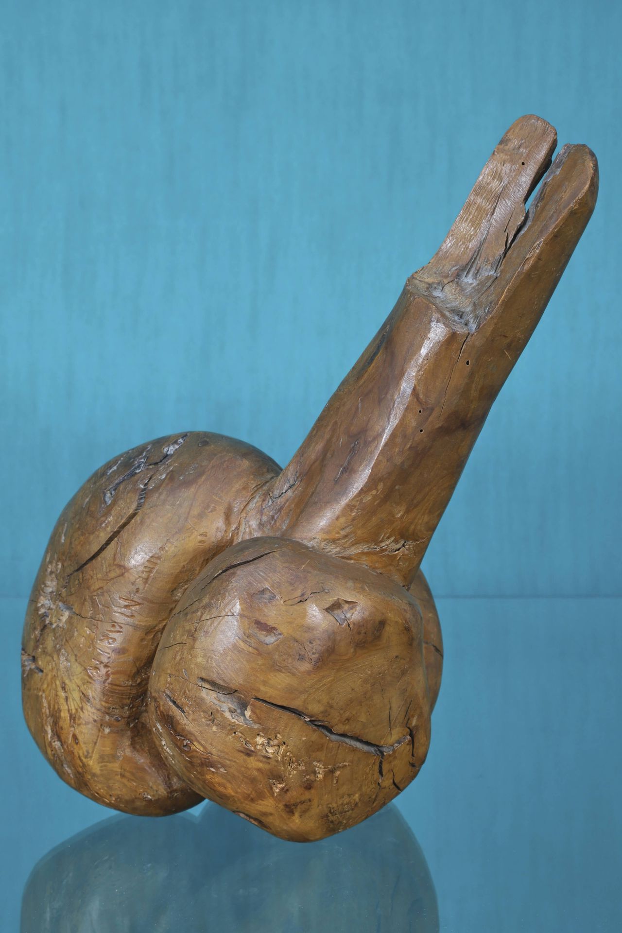 ETIENNE MARTIN (1913-1995) Phallus 1972 In carved wood, signed and dated H. 42,5&hellip;