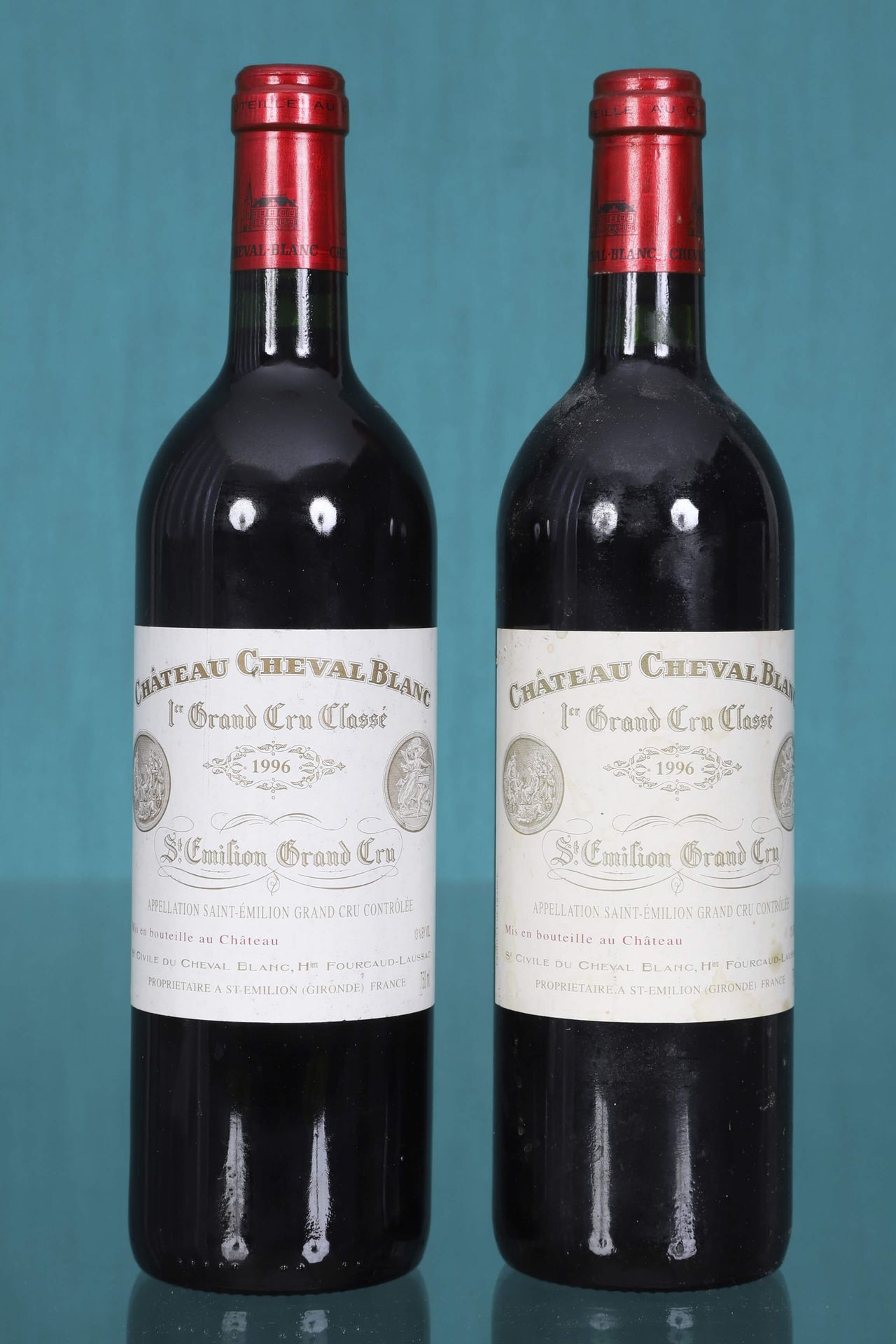 Château Cheval Blanc, Saint-Émilion, 1er grand cru classé 2瓶，1996年 状态报告：标签有污渍