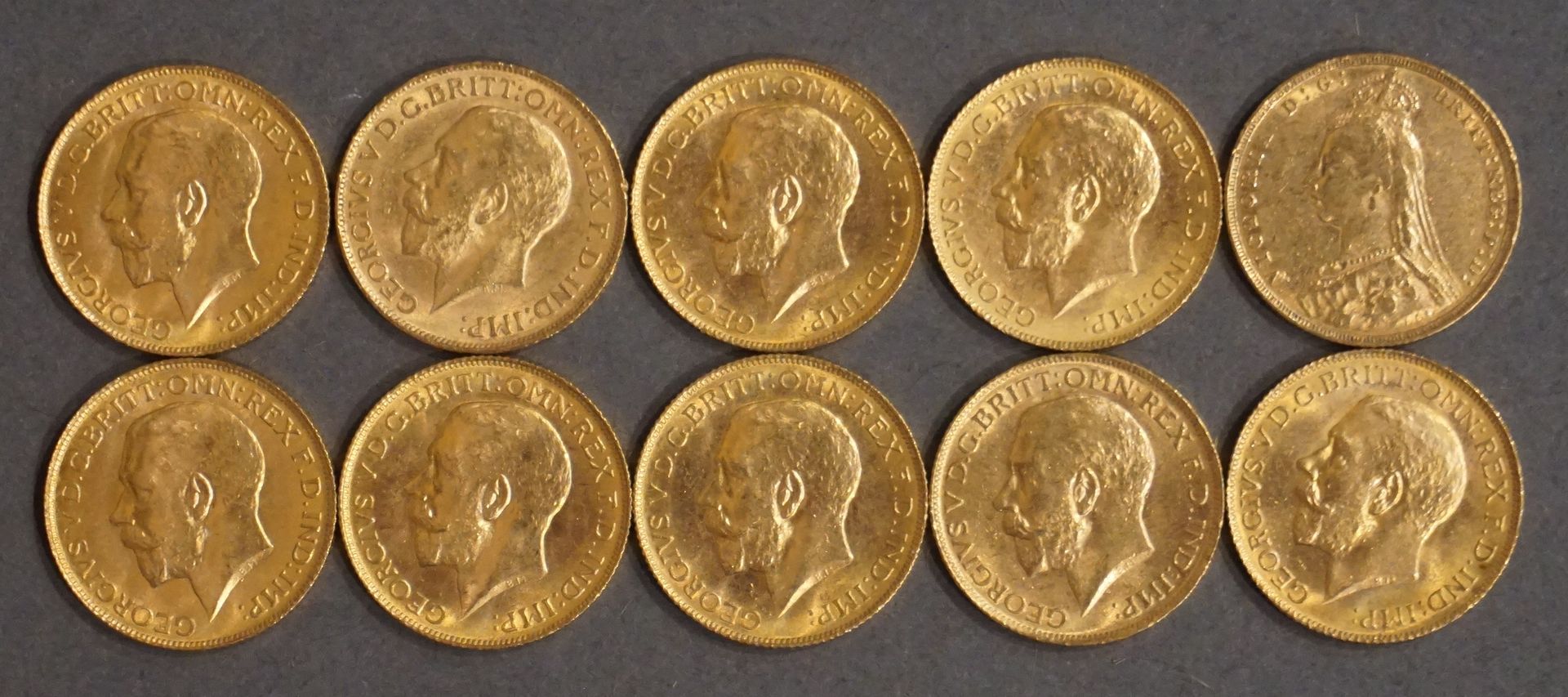 Null Ten British sovereigns in gold 80 grs