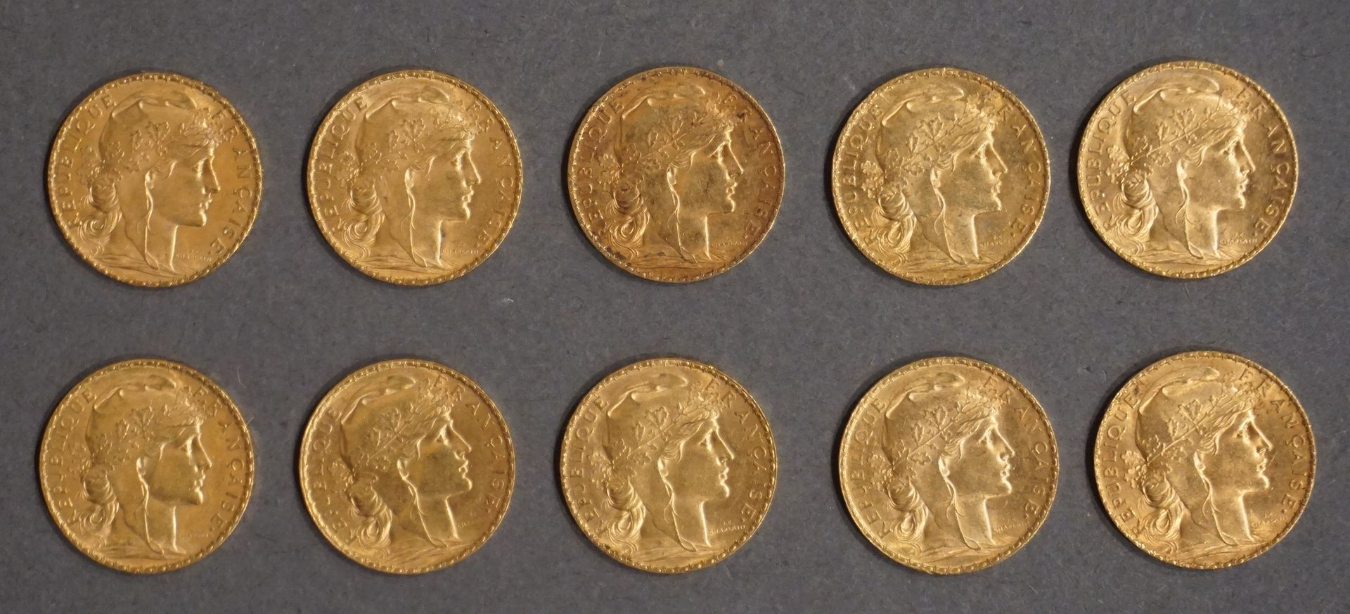 Null Ten coins of Twenty French Francs in gold (Marianne - rooster) 64 grs