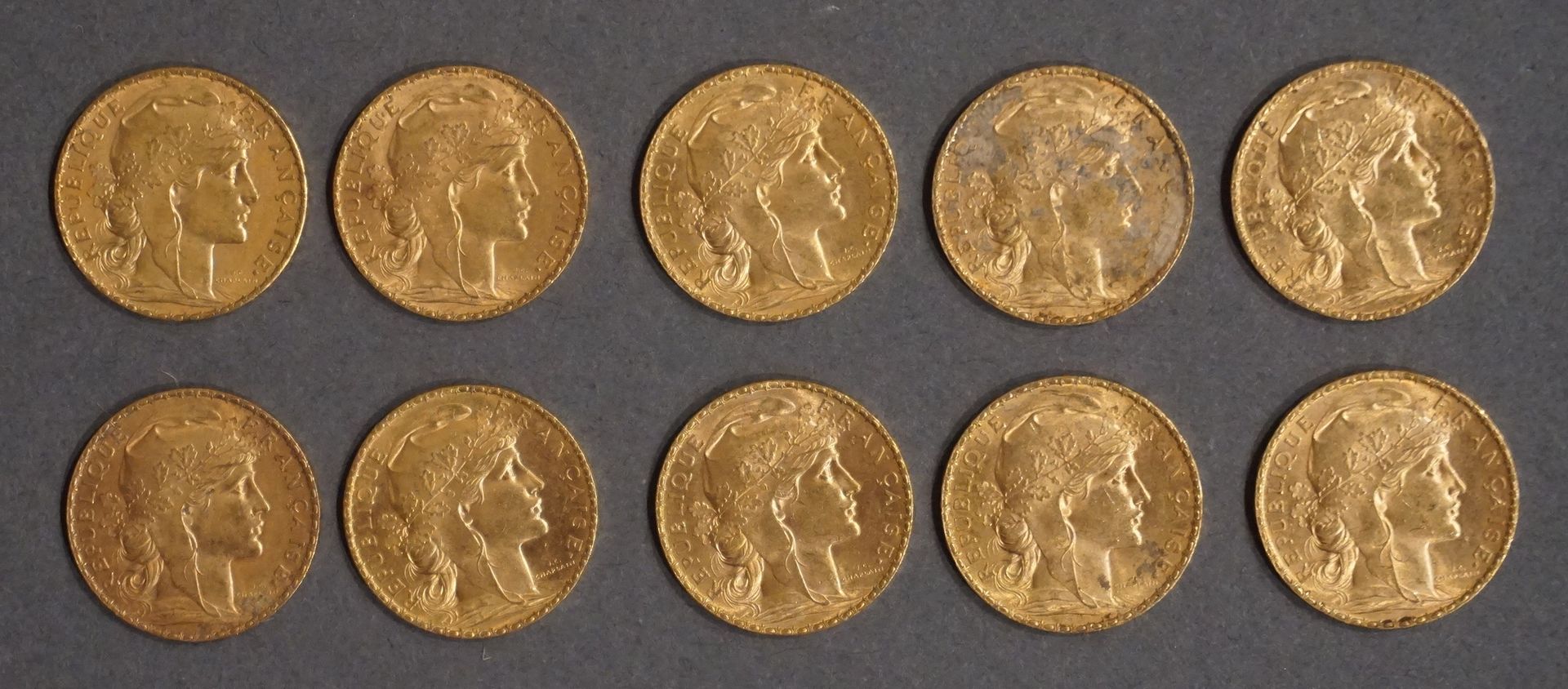 Null Ten coins of Twenty French Francs in gold (Marianne - rooster) 64 grs