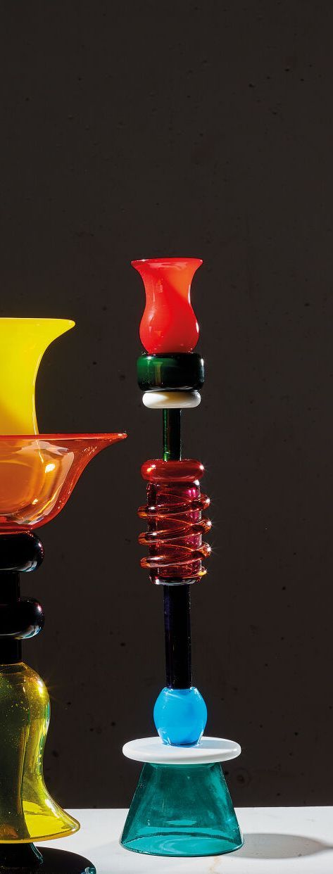 Null 埃托里-索塔斯（1917-2007）。
阿南克花瓶 - 1986年设计的模型。
形成一个花瓶的雕塑。
吹制玻璃和玻璃浆。
底部刻有 "E SOTTSA&hellip;