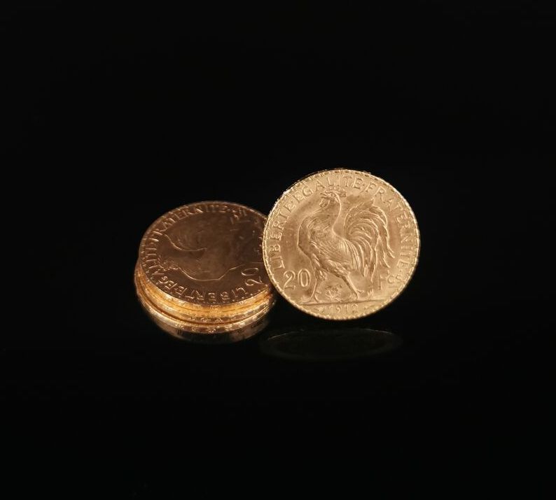 Null Quatre pièces de 20 francs or Marianne et Coq.
Deux pièces de 1905 et deux &hellip;