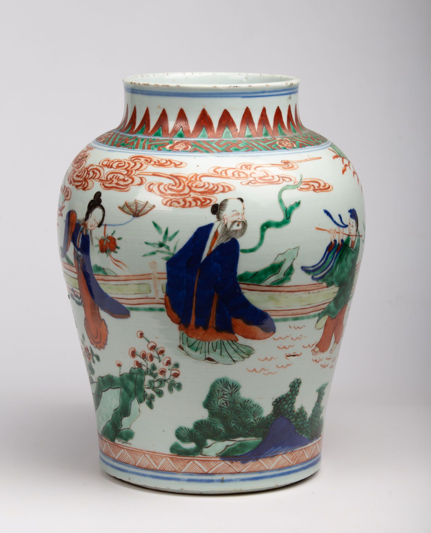 Null CHINA, Transition period.
Porcelain baluster vase decorated in the green fa&hellip;