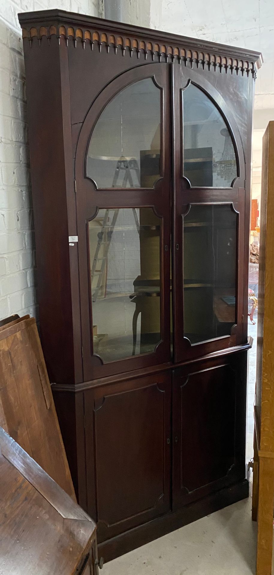 Encoignure Mahogany. Two glass doors on top. Two solid doors at the bottom. Engl&hellip;