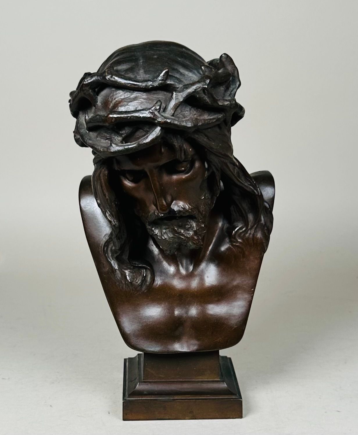 MARIOTON E Bust of Christ. Patinated bronze. Signed. Foundry stamp Siot-Decauvil&hellip;
