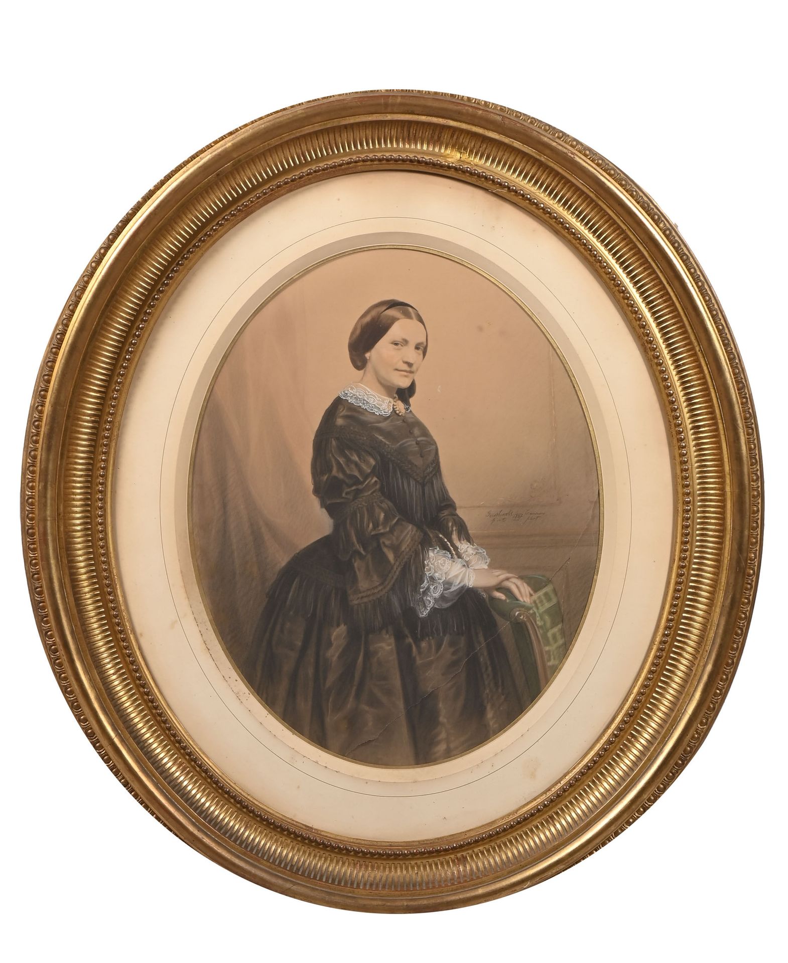 Null 格罗斯沃尔和坦纳
一个女人的肖像
增强的椭圆视图照片（泪）。
铅笔签名并注明日期1857年
玻璃下装裱
视线：53 x 42 cm。