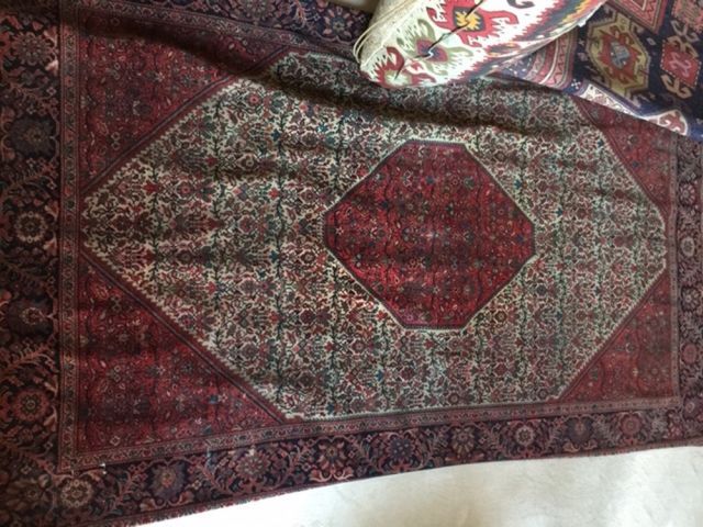 Null Tapis persan Tabriz à médaillon octogonal sur fond rouge, écoinçons fond bl&hellip;