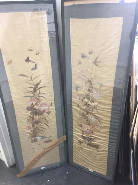 Null Suite of two silk panels embroidered under glass with birds and insects on &hellip;