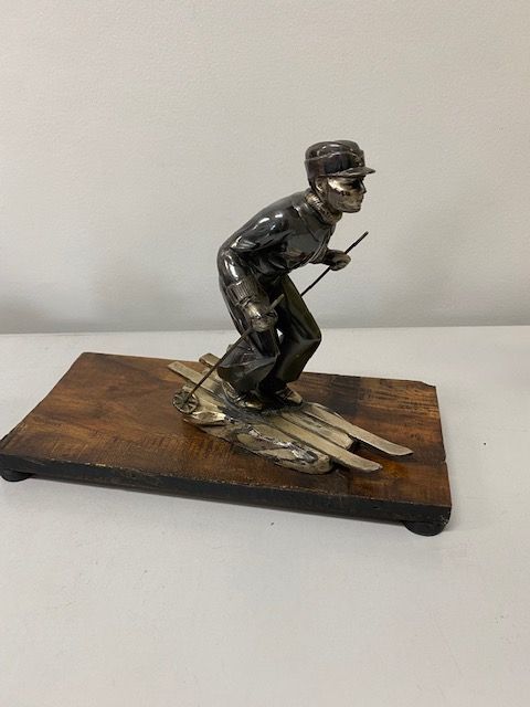 Null L. BRUNSWICK (20th)

The Skier.

Silver plated bronze, signed on the base.
&hellip;