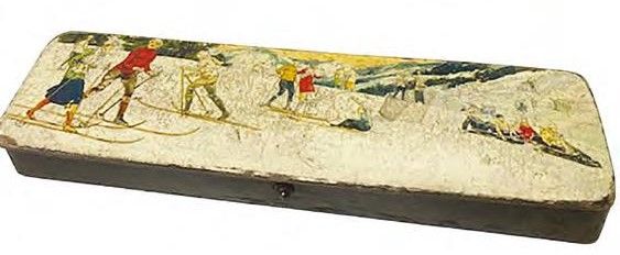 Null Leather penholder with engraved decoration of skiers and sledges. Circa 192&hellip;