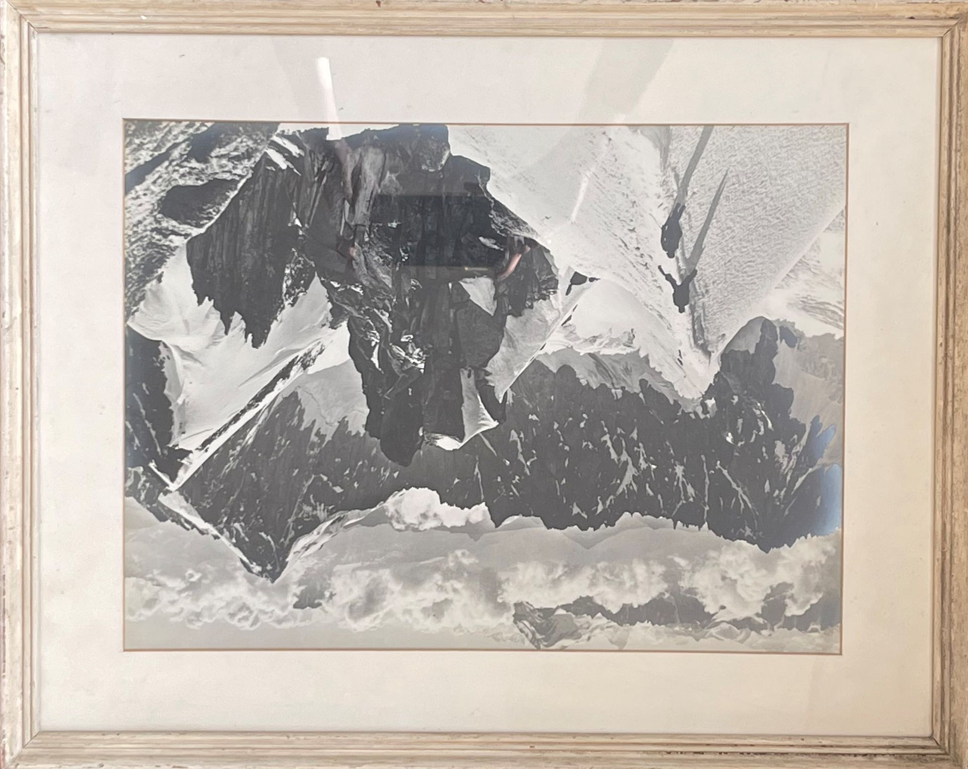 Null 乔治二世-塔伊拉兹(1900-1975)

"越过直线"。

银色印刷品，背面有印章

« G.TAIRRAZ"，标题为。

29 x 39厘米。