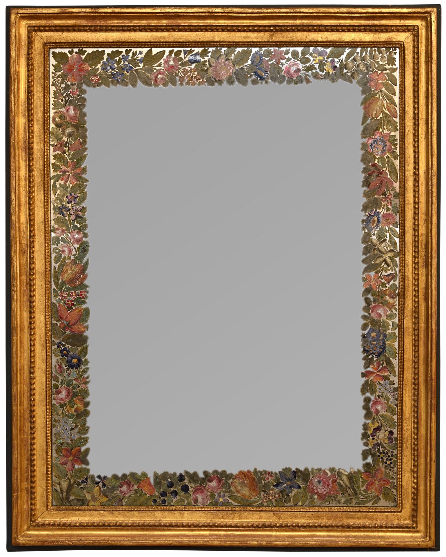 Null 镀金的木头和灰泥的镜框，水银镜上绘有多色花的楣。18世纪晚期，82 x 63厘米