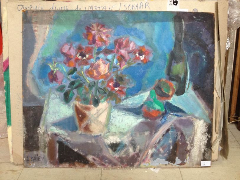 Nicolas ISSAIEV (1891-1977) Vase de coquelicots sur fond bleu.
Huile sur panneau&hellip;