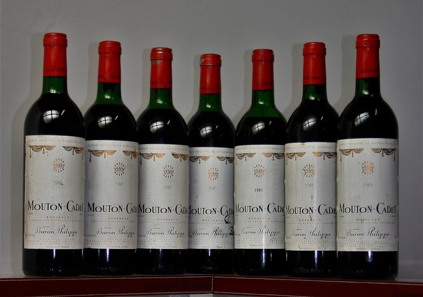 Null 7 bouteilles MOUTON CADET - Domaines Baron Philippe de Rothschild. 1985. Et&hellip;