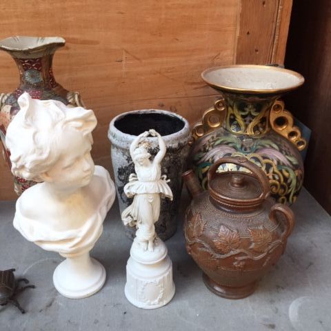 Null Lot de vases et statuettes