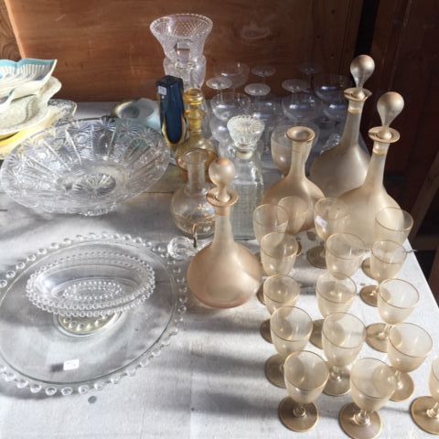 Null Lot de verreries: vases, verres carafes dont BACCARAT