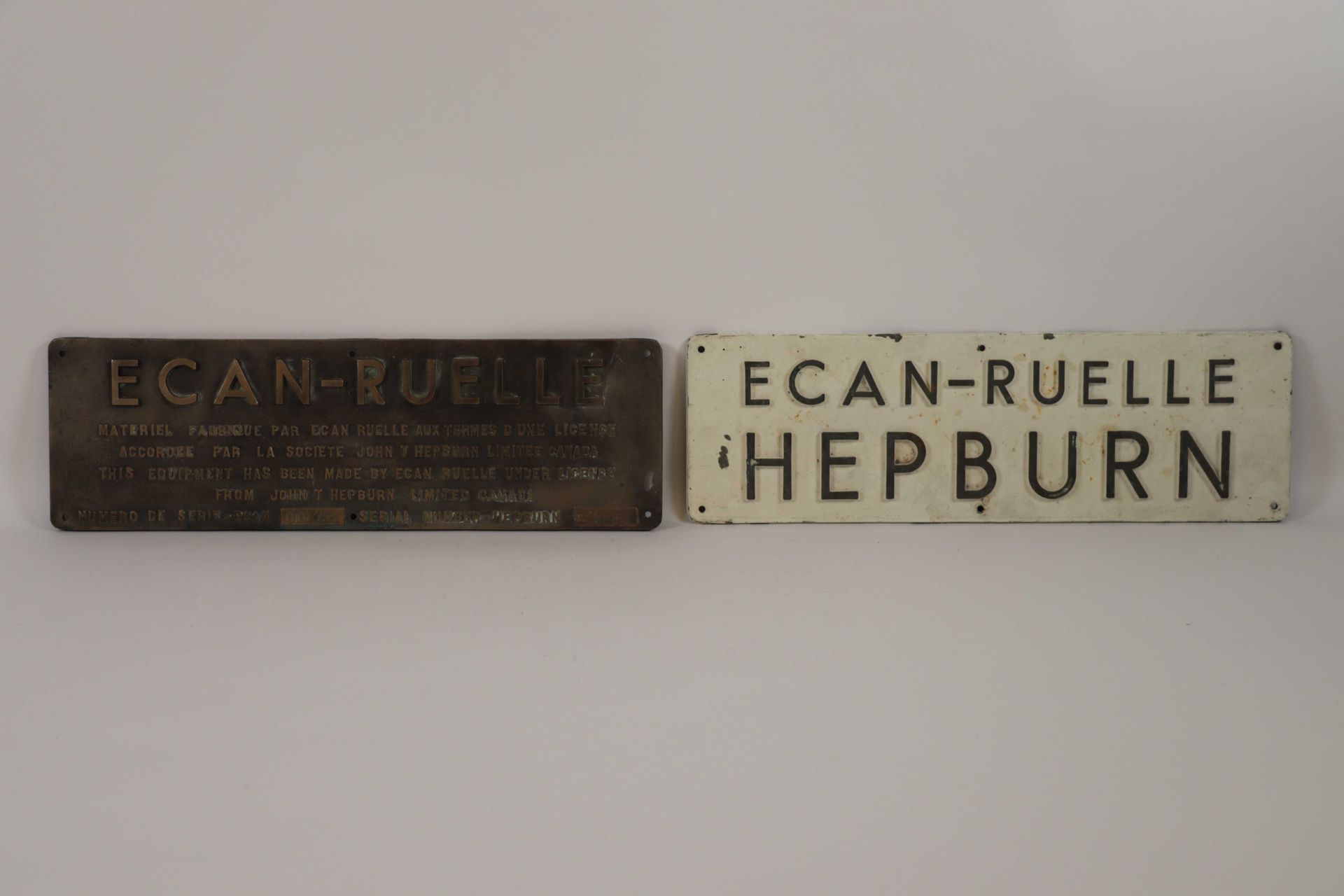 Null Dos placas del fabricante ECAN - RUELLE