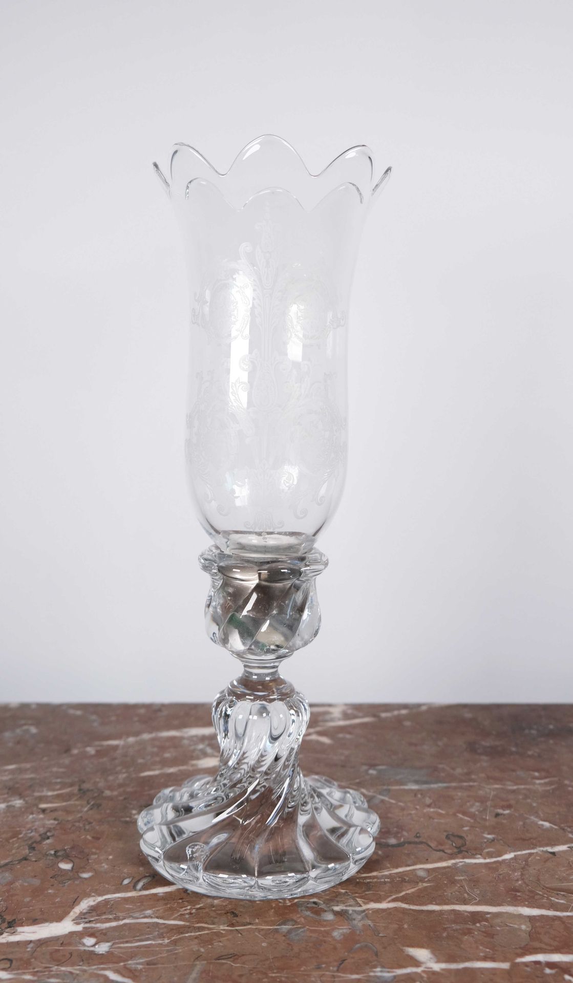 Null BACCARAT, Tarro para velas de cristal grabado con volutas, pie de cristal m&hellip;