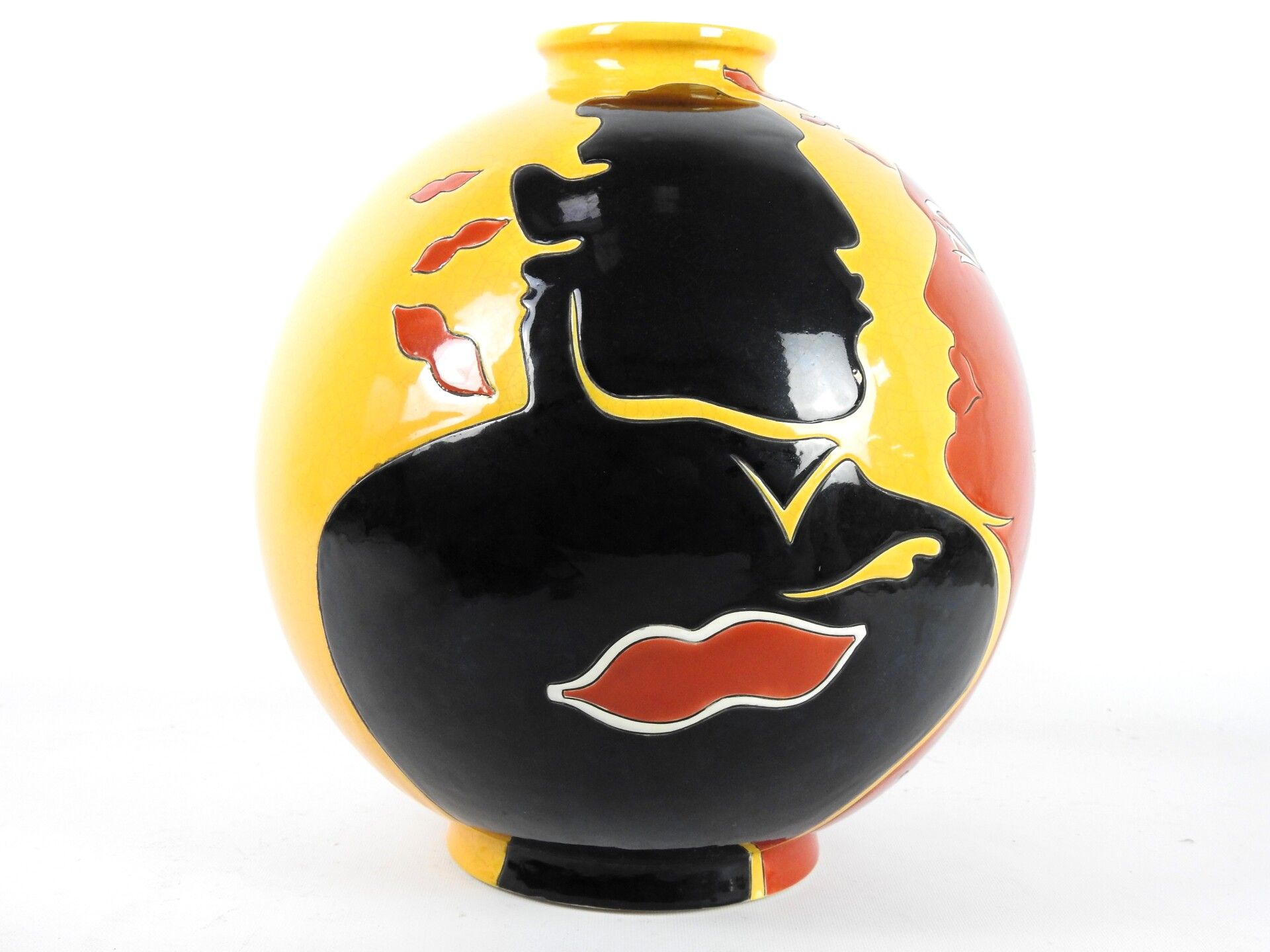 Null 达尼洛-库雷蒂（Danillo CURETTI）（1953-1993）代表龙威：双子座。陶器花瓶，多色珐琅装饰的科克托人物。装饰中的Monogramm&hellip;