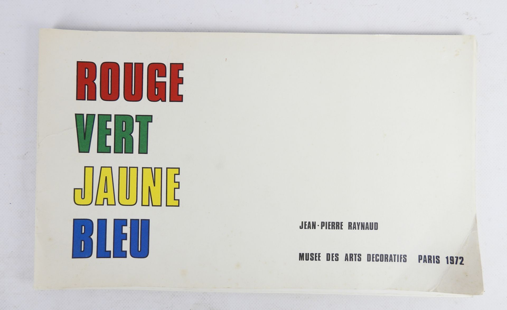 Null 
Jean-Pierre RAYNAUD : Rouge vert jaune bleu. Exposition au Musée des Arts &hellip;