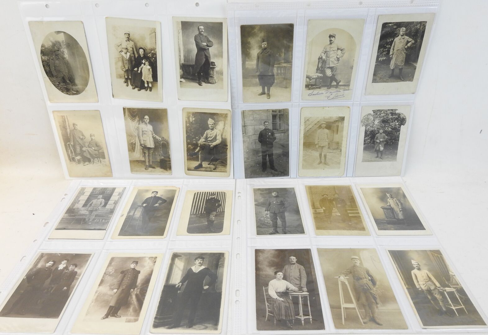 Null 照片卡。48张不同军团士兵的照片，包括步兵、骑兵、炮兵、高山猎手、水手、飞行员、比利时人、囚犯等，主要是1914-1918年期间。ABE