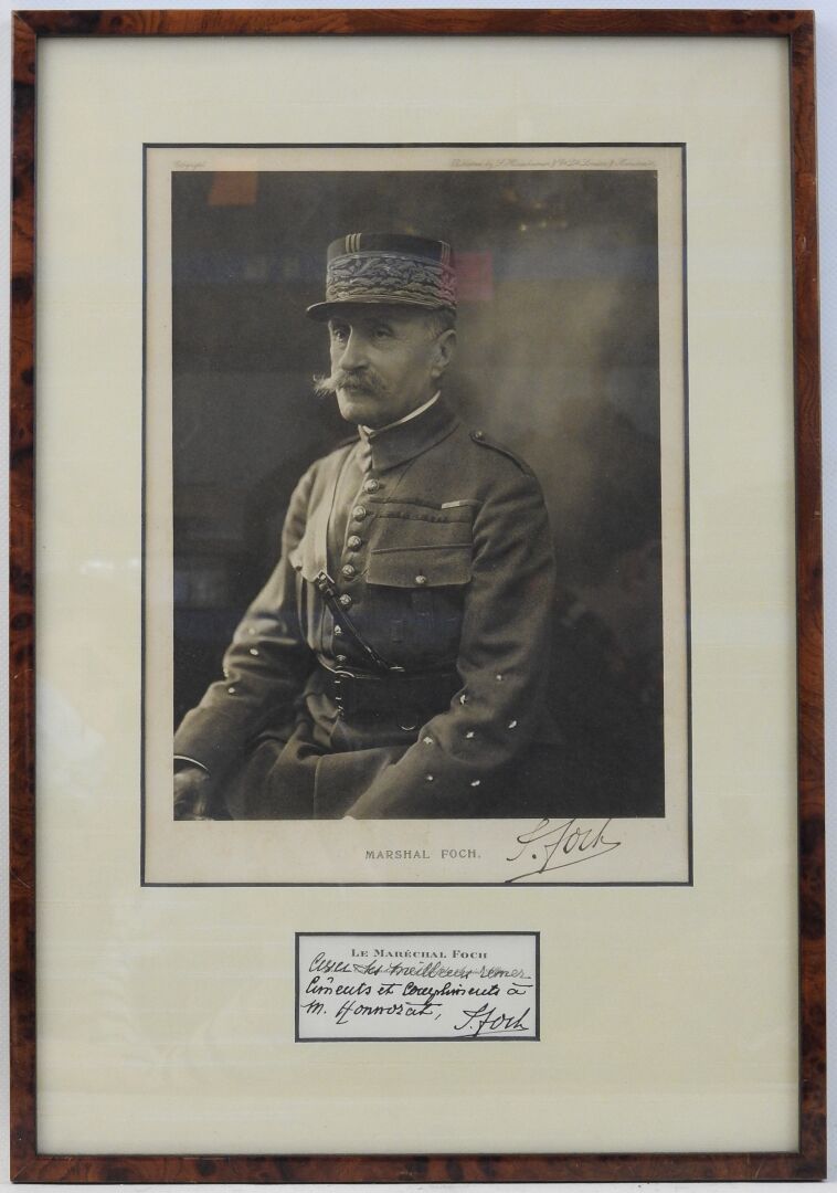 Null PHOTOGRAPHY. Portrait of Marshal Foch with handwritten dedication on a visi&hellip;