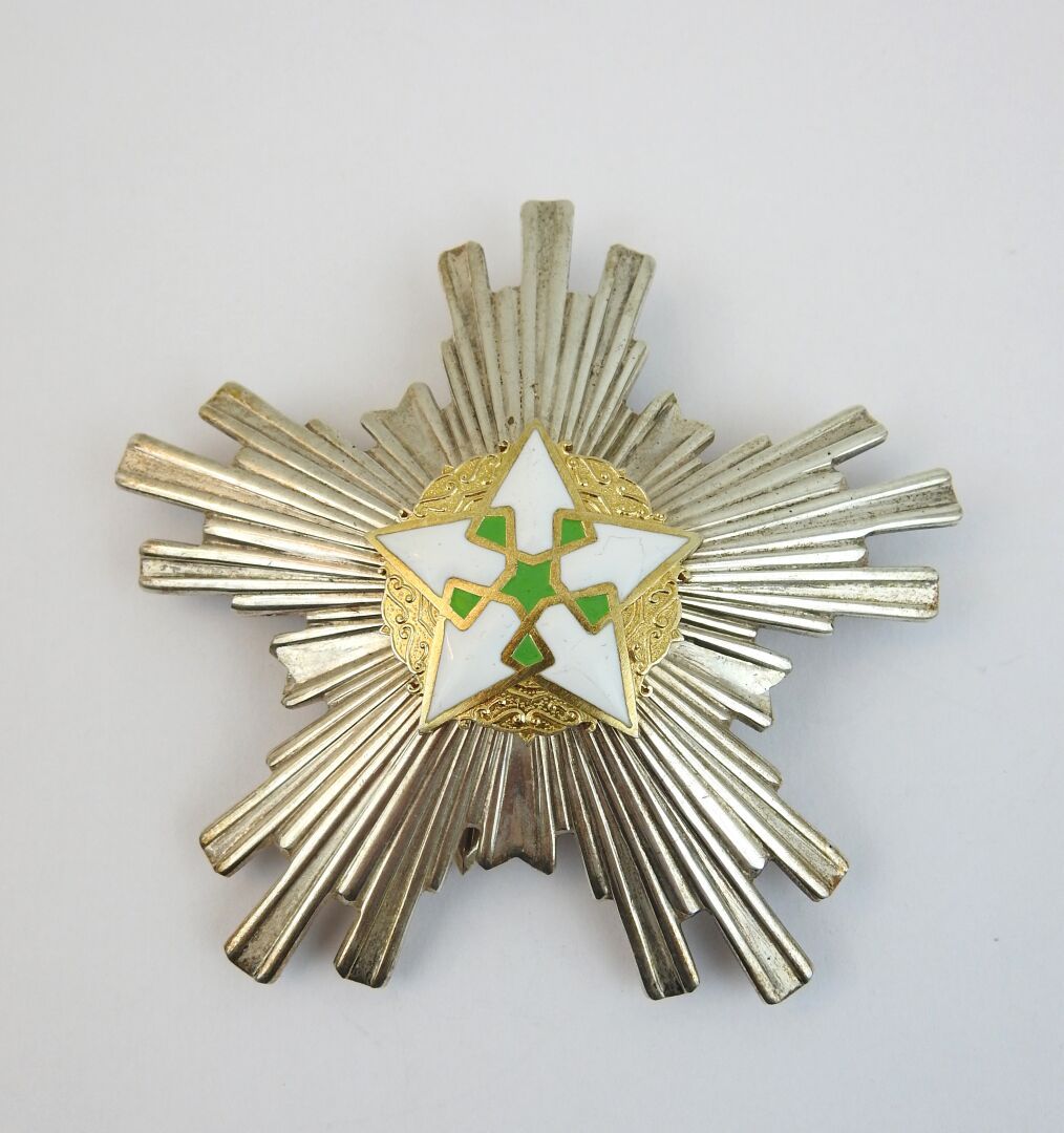 Null SYRIA. Order of merit (1926), silver, vermeil and enamel grand-cross plaque&hellip;