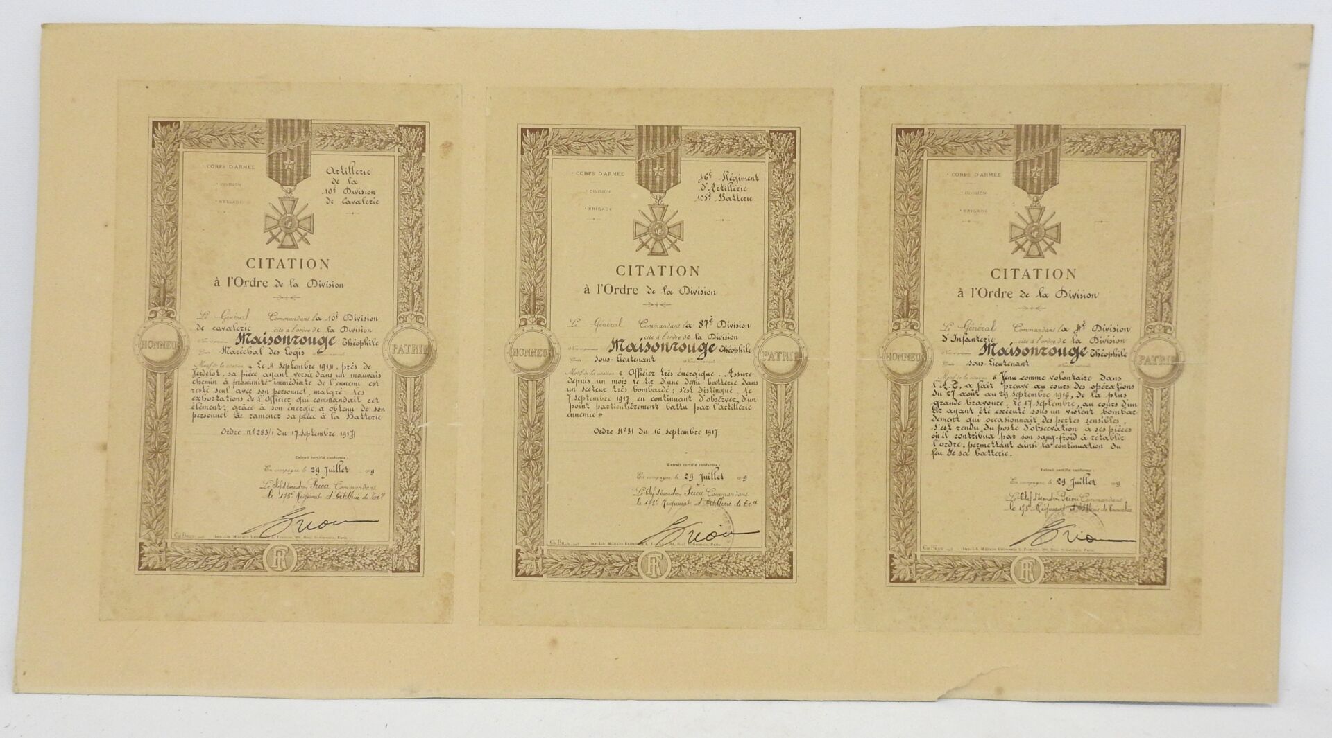 Null DOCUMENTI. Set di 3 encomi all'ordine della divisione ottenuti nel 1914, 19&hellip;