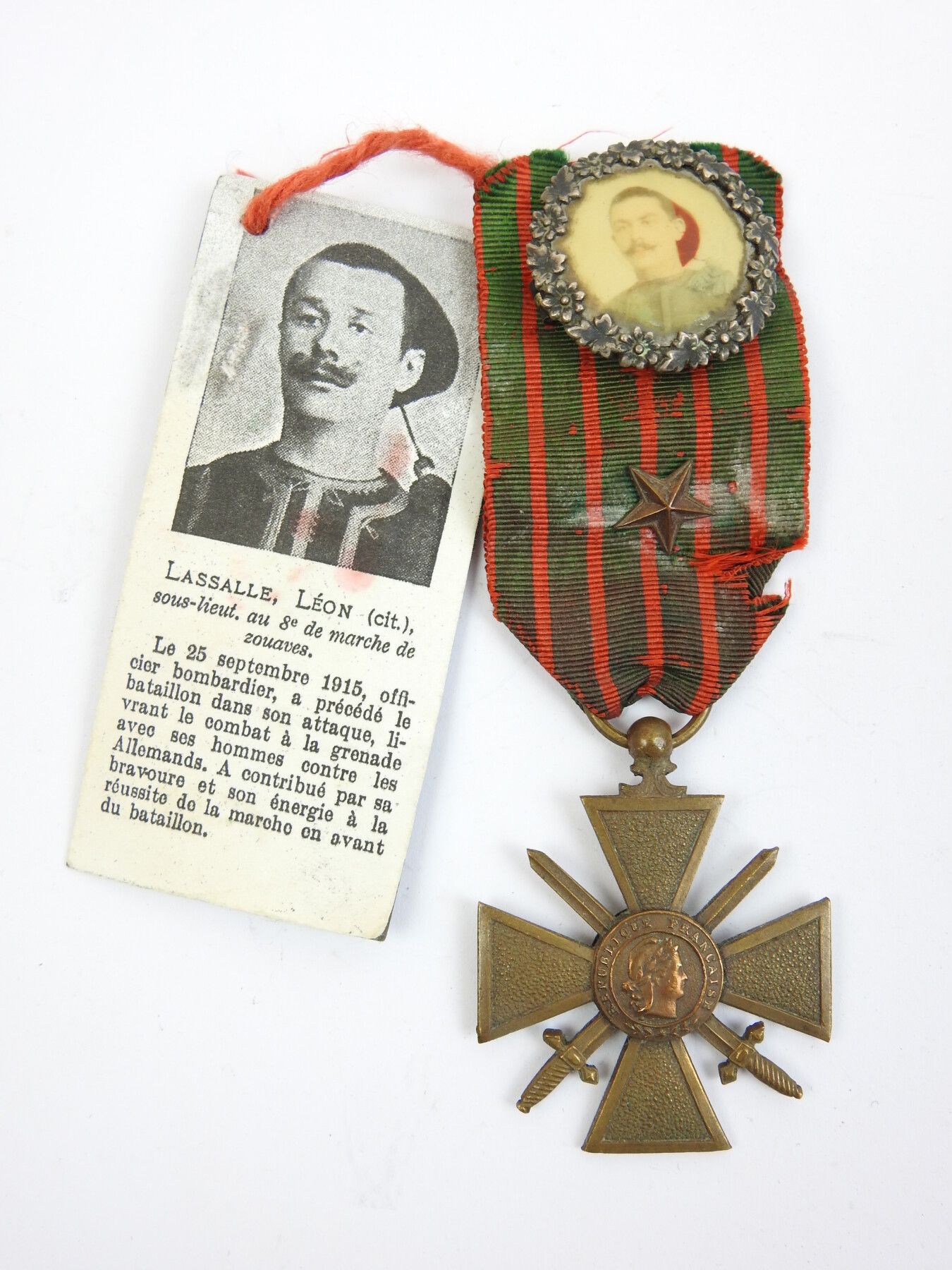 Null FRANCE. Croix de guerre attribuée au sous-lieutenant Léon Lassalle du 8e ma&hellip;