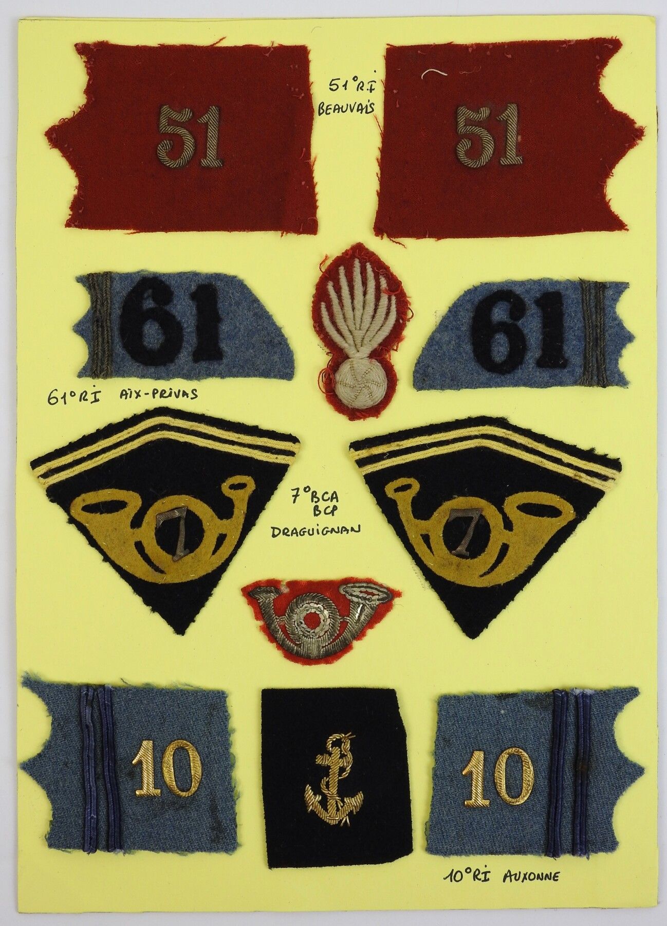 Null FRANCE. Planche d'insignes en tissu, pattes de col 1914, 1915 de veste d'in&hellip;