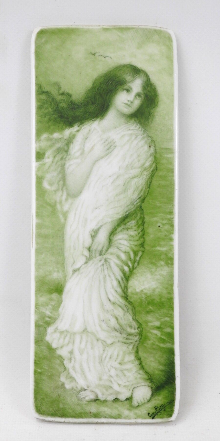 Null GAY-BELLILE (XXème). Plaque en porcelaine à décor d'une femme en camaïeu ve&hellip;