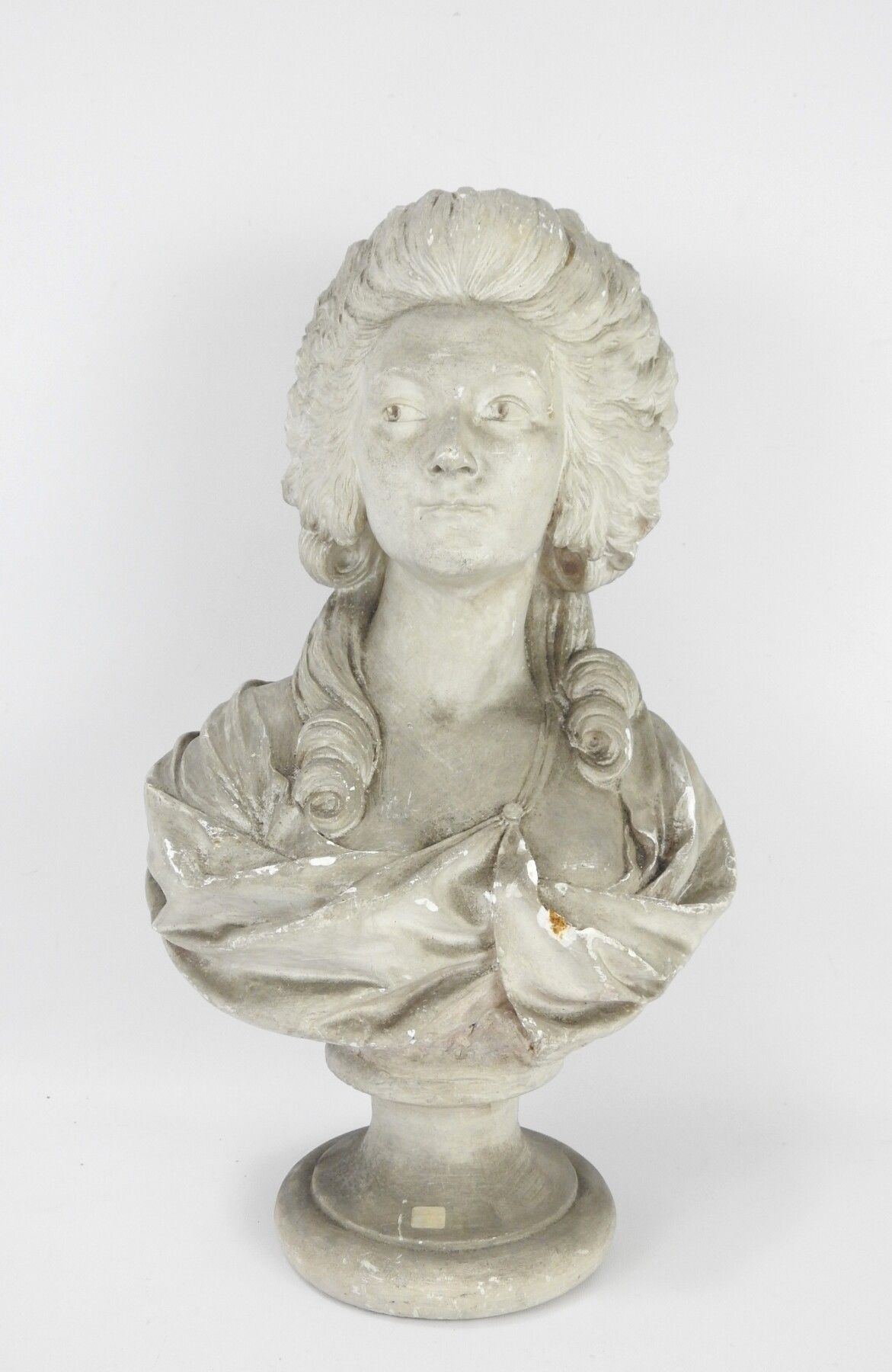 Null A plaster bust of an elegant woman on a pedestal. 19th century. Height: 60 &hellip;