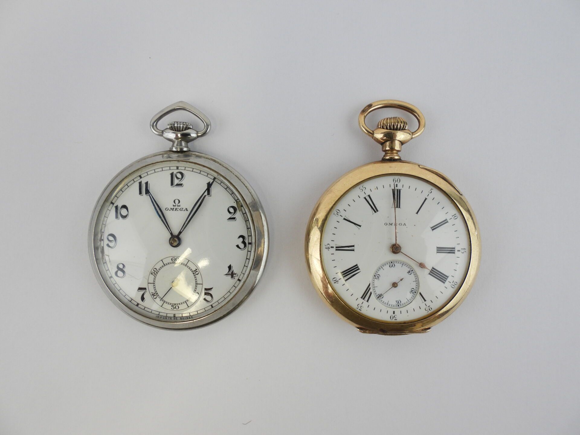 Null Deux montres de poche OMEGA boitiers métal doré et argenté