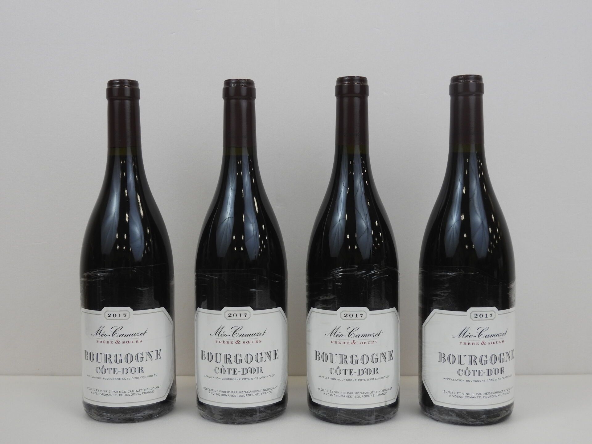 Null 4 botellas de Bourgogne Rouge Cote d'Or Meo Camuzet. 2017