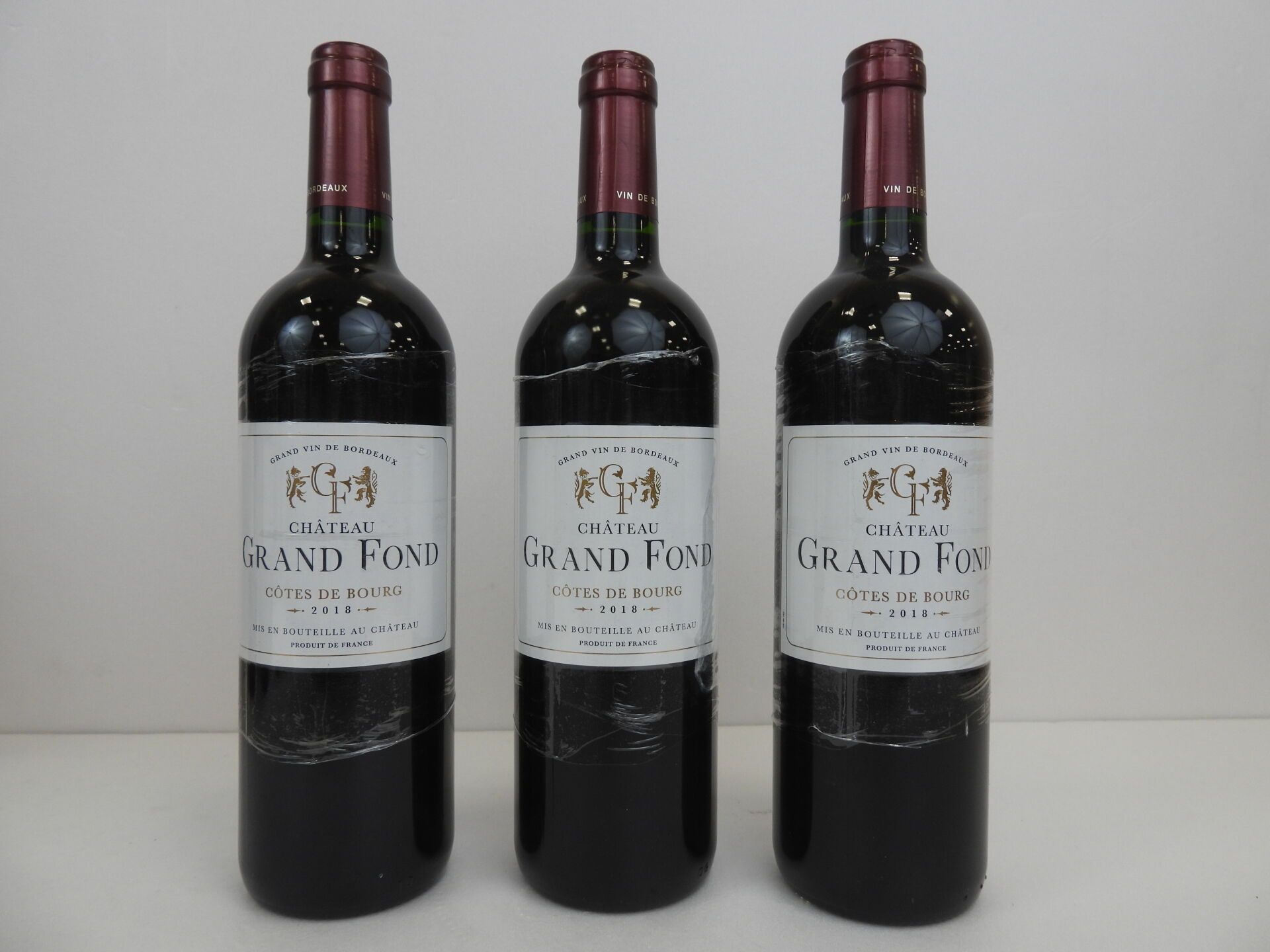 Null 3 bouteilles Château Grand Fond. Côtes de Bourg. 2018