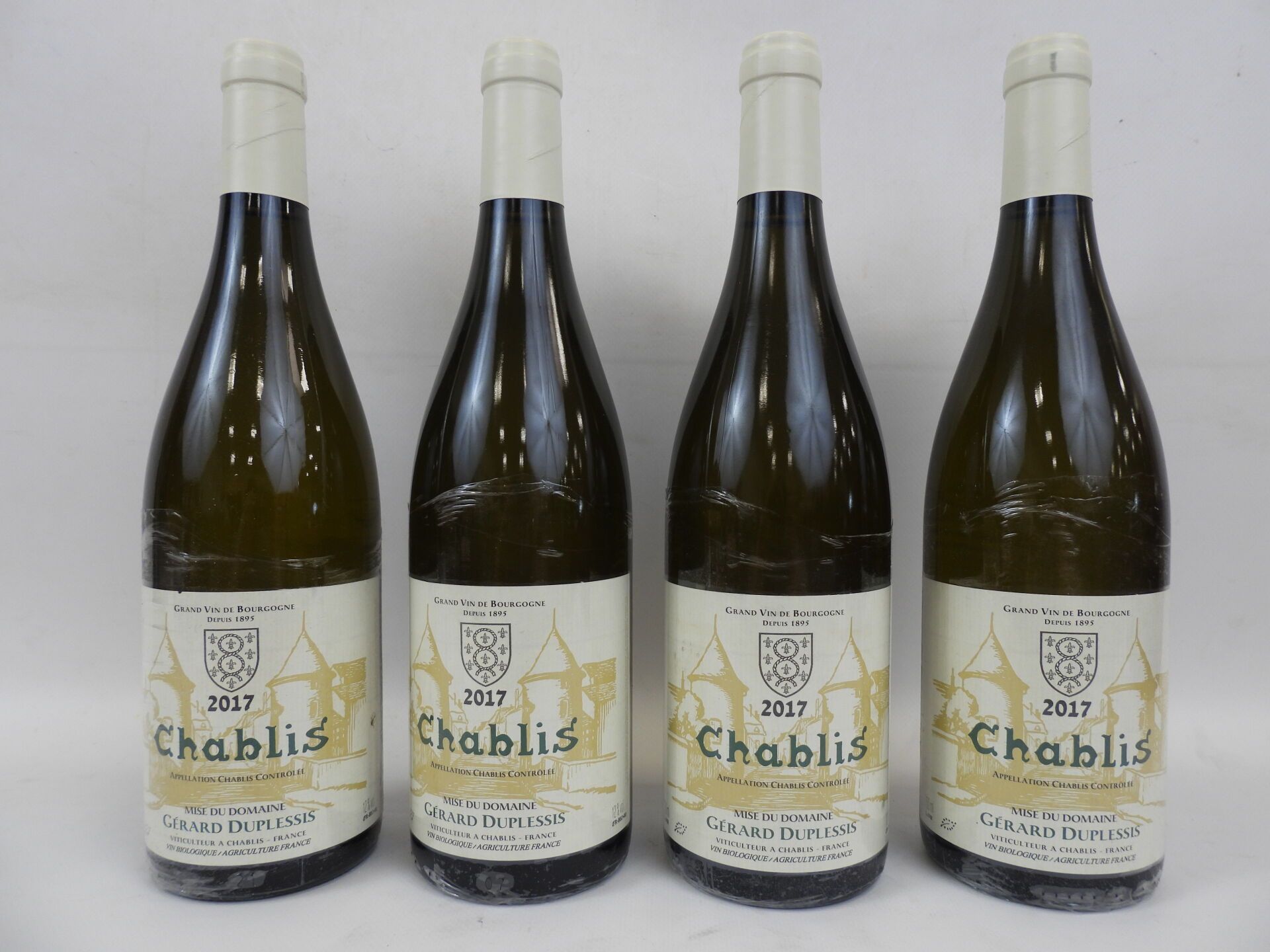 Null 4 bouteilles Chablis Village Duplessis. 2017